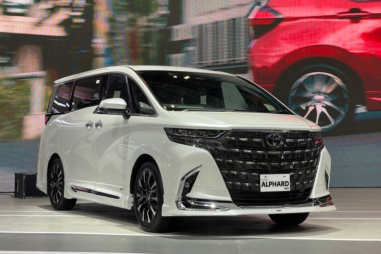 Cuci Motor Dr. Zeen. SP, CM: Bersihkan Motor Anda dengan Teknologi Modern di Cilacap